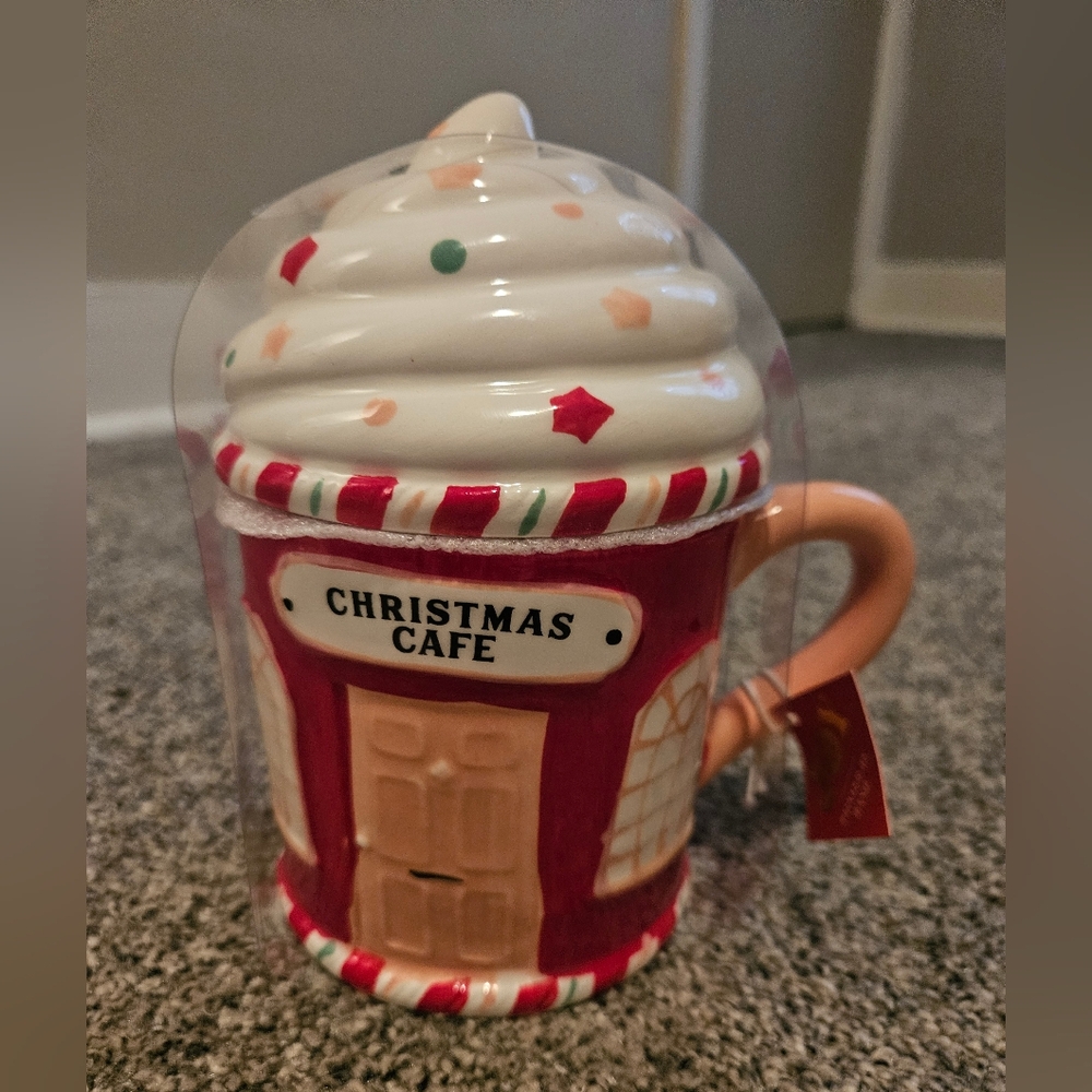 Christmas Cafe Huge Mug & Lid Set Handpainted NWT Hot Cocoa Latte